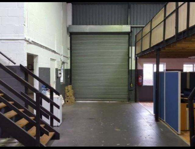 374M² FACTORY TO LET IN BRACKENFELL CENTRAL